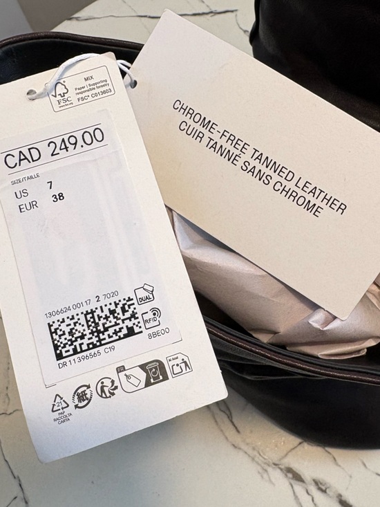 H&M Studio Collection 2026 NWT Heeled Leather Boots in Sz 38 - Picture 11 of 11